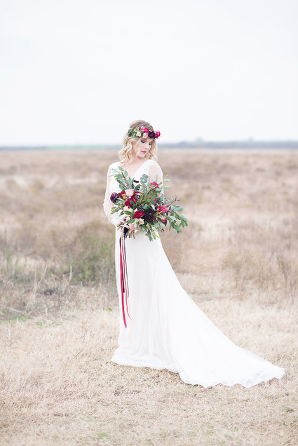 Red bridal bouquet