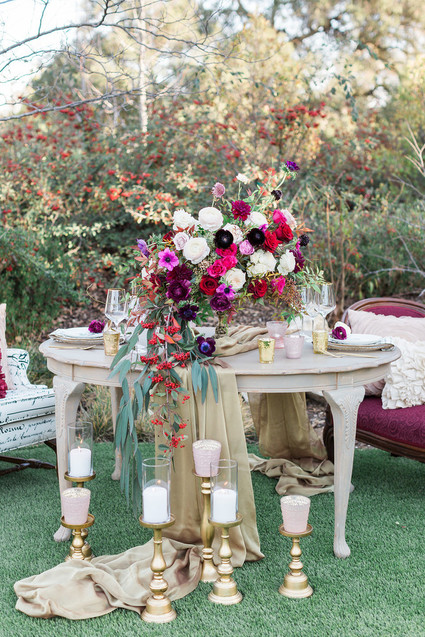 Romantic wedding flowers