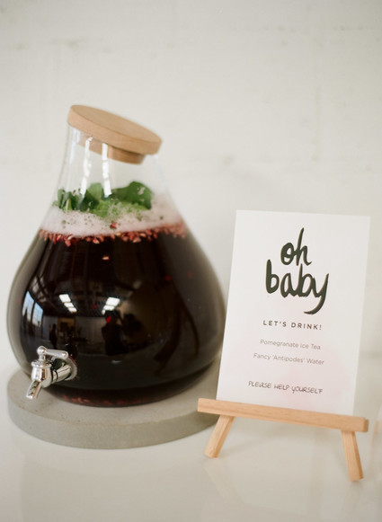 Modern gender reveal party