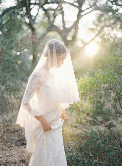 Tomomi Okubo wedding gown