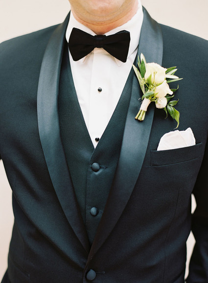 White boutonnière