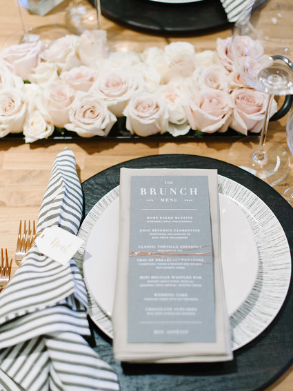 Modern place setting Inspiration