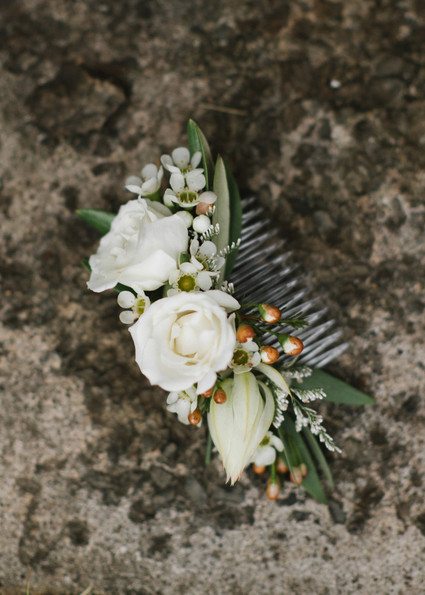 Floral hairpiece