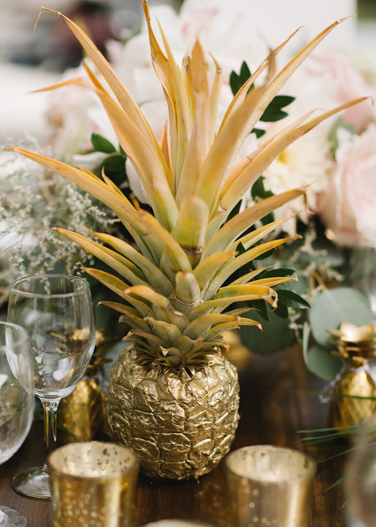 Gold pineapple