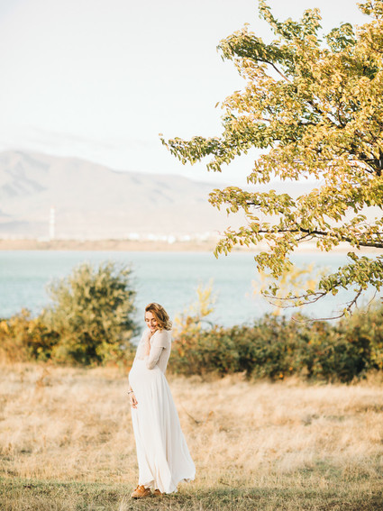 Tbilisi Sea maternity photos