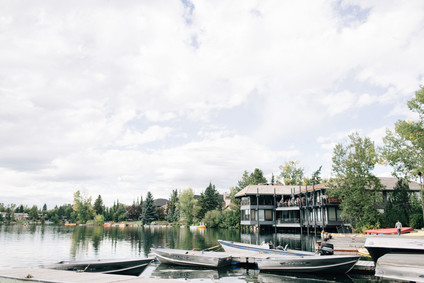 Romantic Canadian lake house wedding