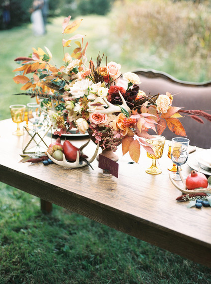 Fall wedding flowers