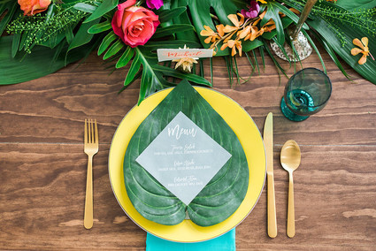 Tropical place setting Inspiration