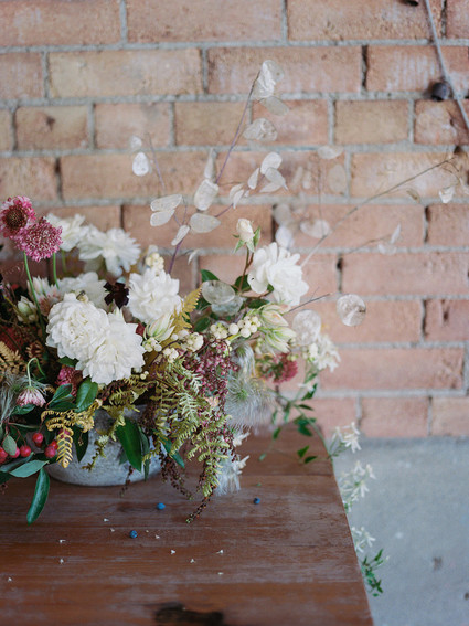 Romantic wedding flowers