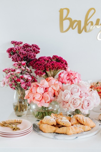 berries and blooms baby shower Inspiration