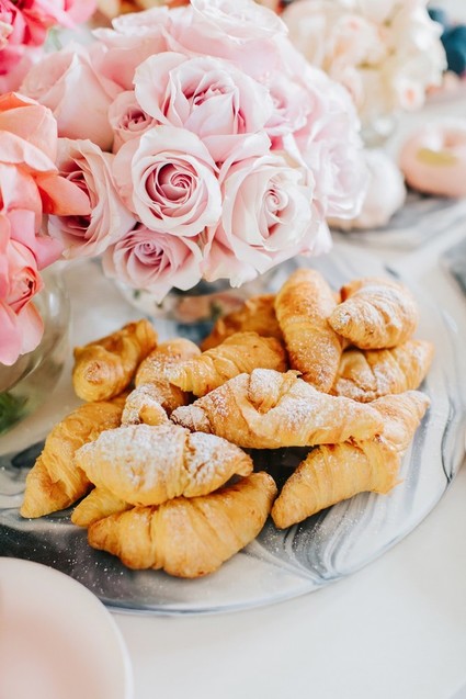berries and blooms baby shower Inspiration
