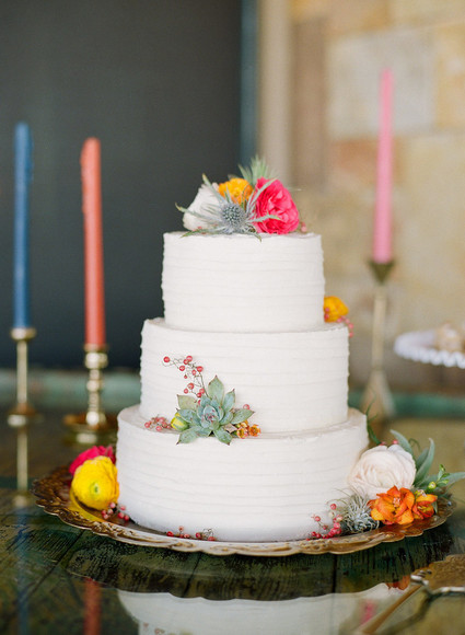Desert wedding cake
