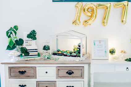 Gold balloons