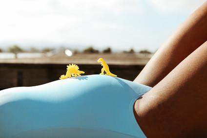 Bright fun maternity photos
