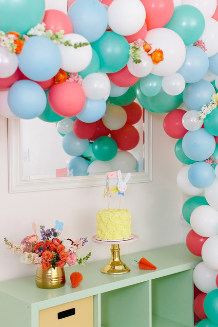 Modern Easter party ideas