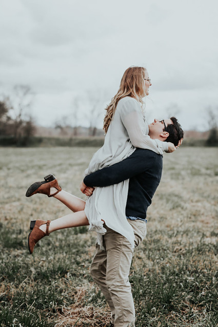 Sweet anniversary photo shoot