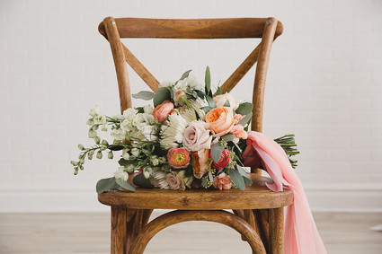 Peach bridal bouquet