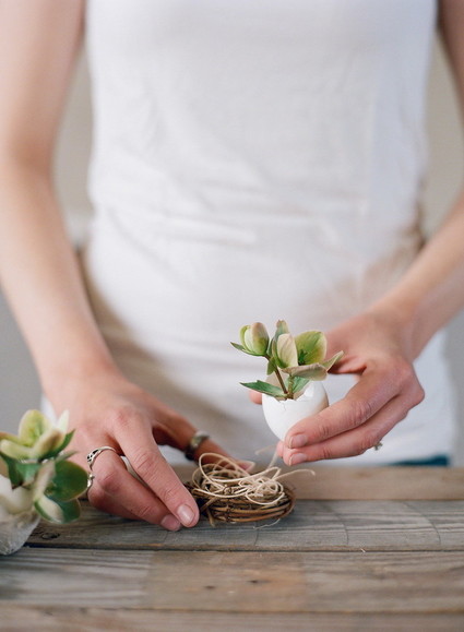 DIY eggshell planters