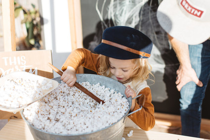 backyard movie party