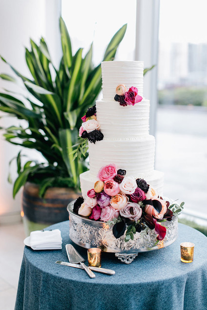 Floral wedding cake