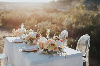 Bohemian spring wedding flowers