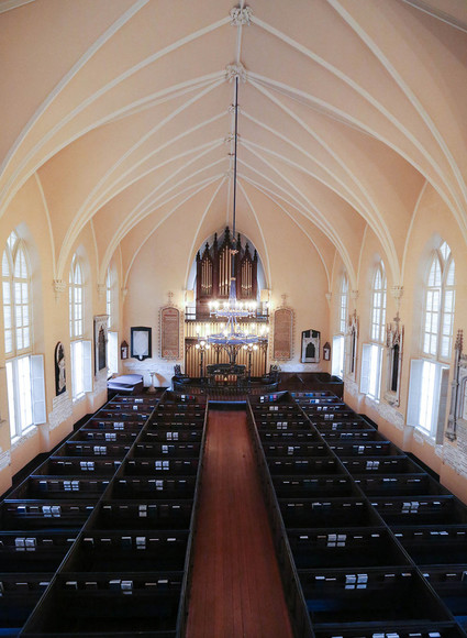 Romantic Charleston wedding