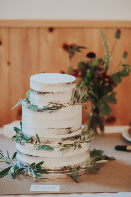 White wedding cake