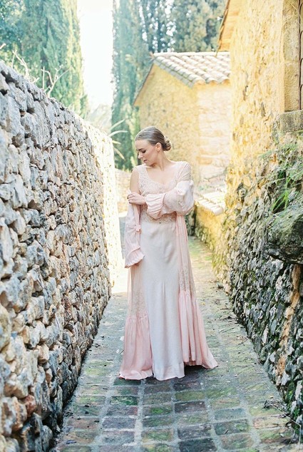 Romantic and natural Spring wedding inspiration