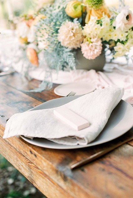 Spring place setting