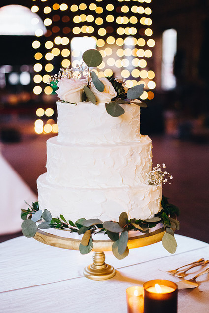 Greenery wedding cake