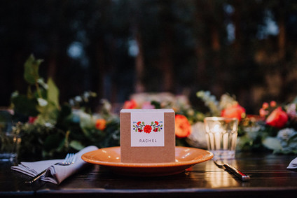 Pigment wedding favors