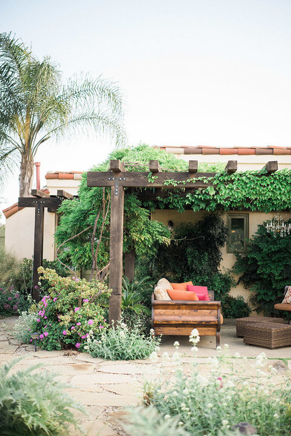 Minimal Rustic ranch wedding inspiration