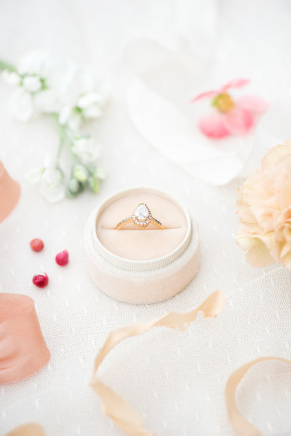 Blush ring box