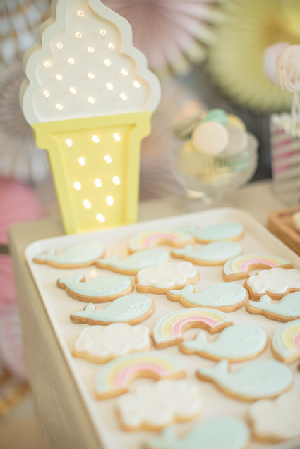 Pastel dessert party