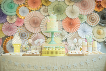 Pastel dessert party