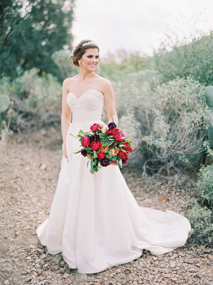 Kelly Faetanini wedding dress