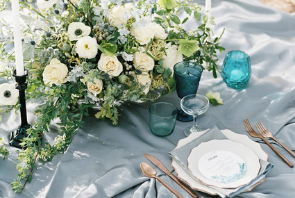 Desert elopement inspiration in Las Vegas Wedding Inspiration