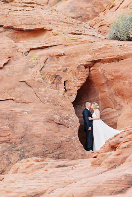Desert elopement inspiration in Las Vegas Wedding Inspiration