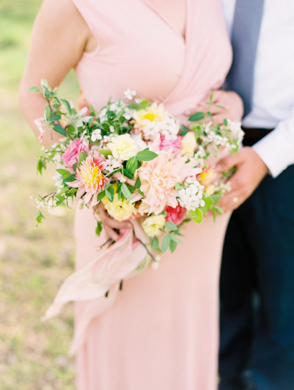 Apple blossom maternity photos