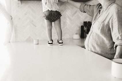 Lifestyle maternity photos