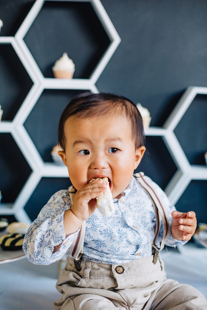 Modern Bee 1st birthday Inspiration