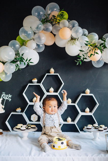 Modern Bee 1st birthday Inspiration