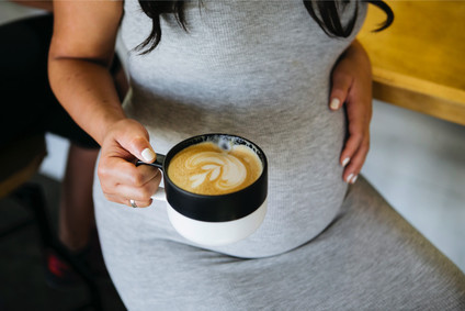 Coffee shop maternity photos