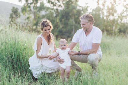 Summery family photos in Southern California