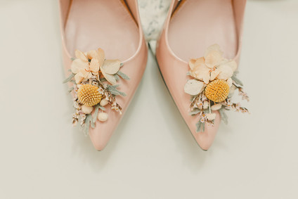 Uterqüe pink bridal shoes