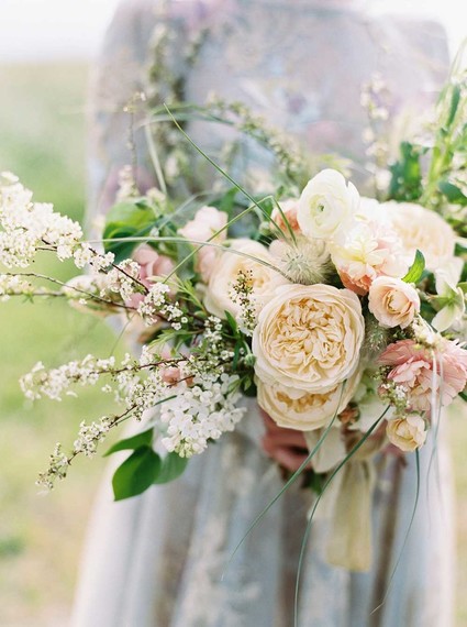 Romantic bridal bouquet