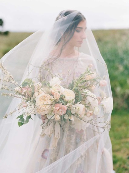 Romantic bridal fashion