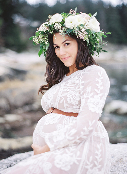 Seaside family maternity photos