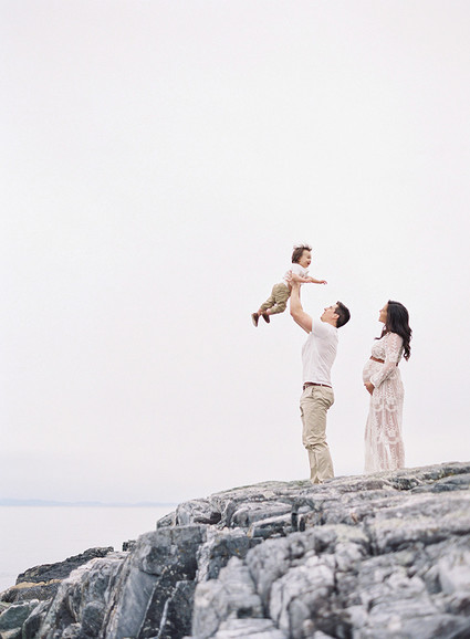 Seaside family maternity photos