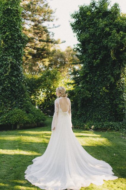 Romantic wedding dress